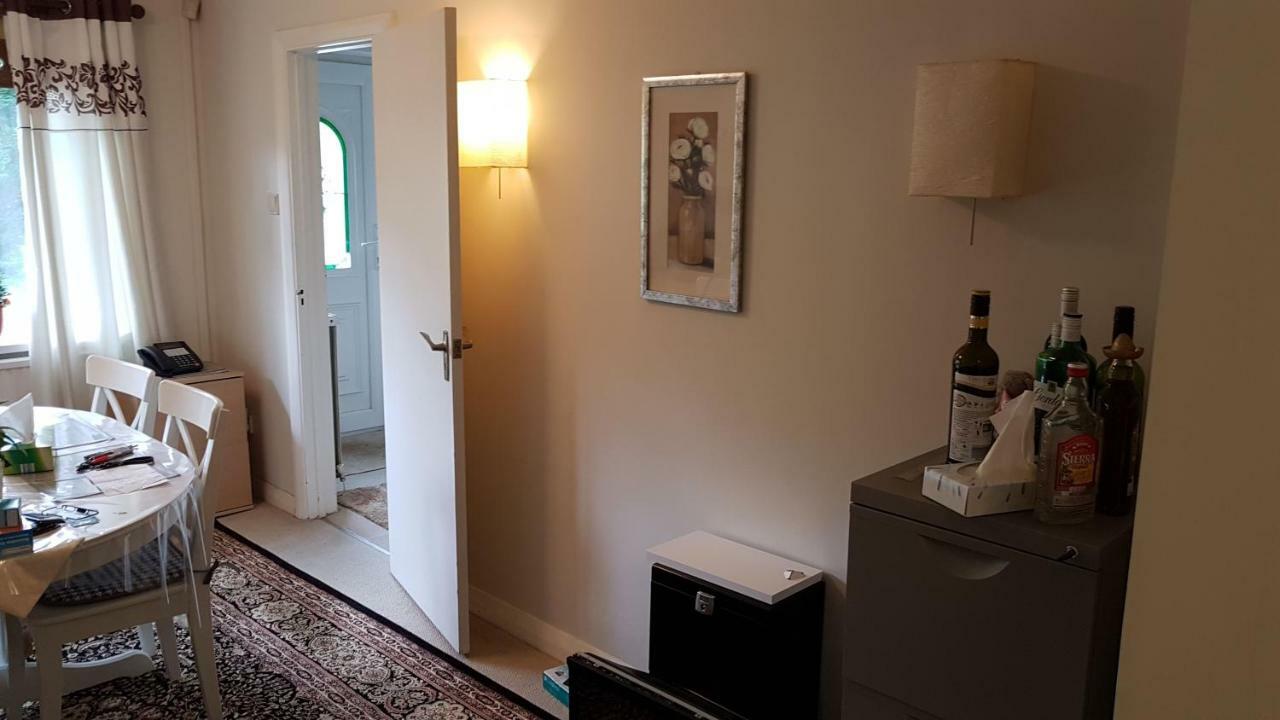 Stylish Private Room In Nice Area Of Cardiff Extérieur photo